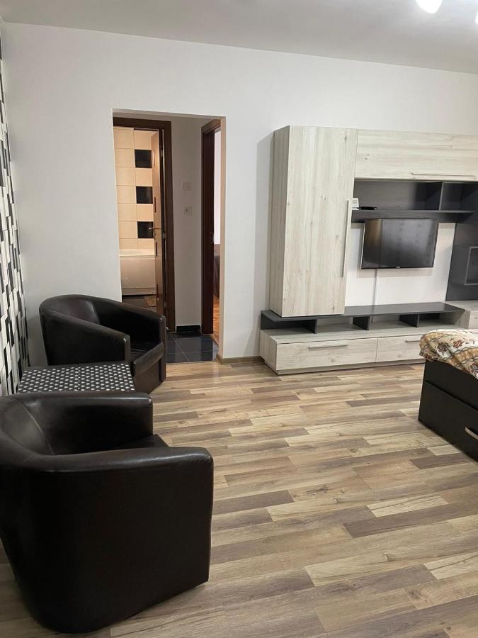 Appartamento Apartament Untold Turda Esterno foto