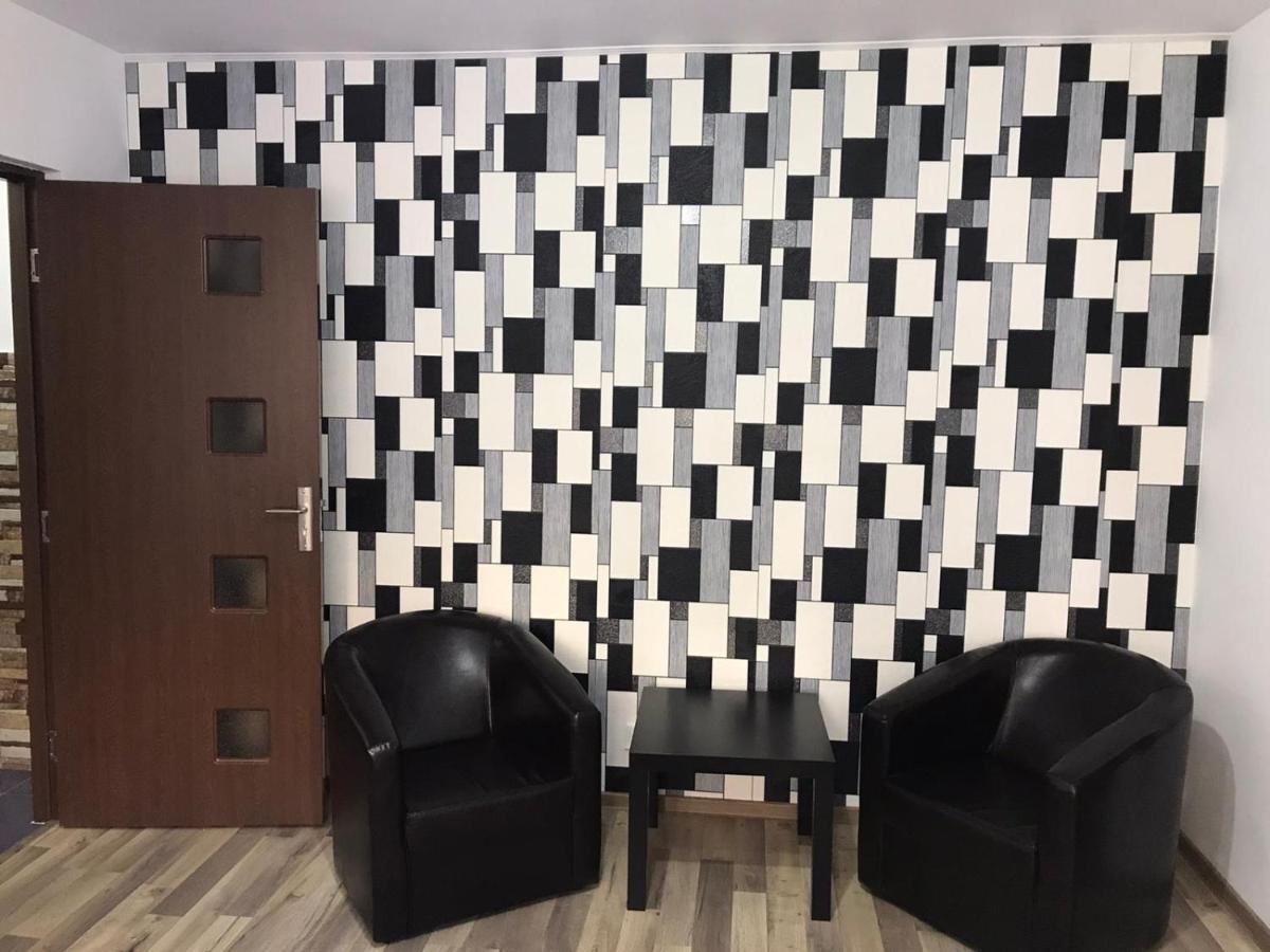 Appartamento Apartament Untold Turda Esterno foto